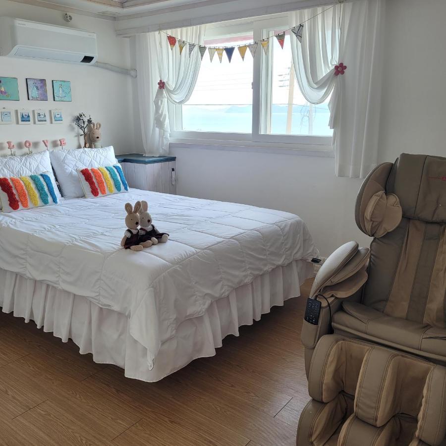 Soulmate Pension Namhae Exterior foto
